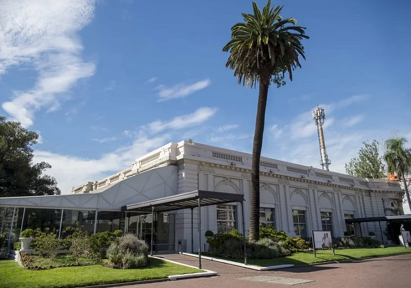 阿根廷布宜诺斯艾利斯土地交易中心图片2