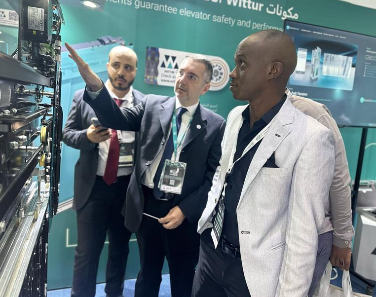 沙特利雅得电梯展展会现场(现场盛况)6