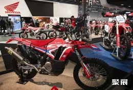 意大利两轮车展现场图片9