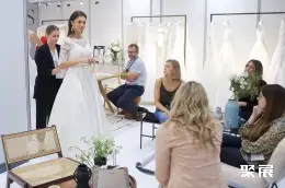 哈罗盖特婚纱展展会现场(现场盛况)5