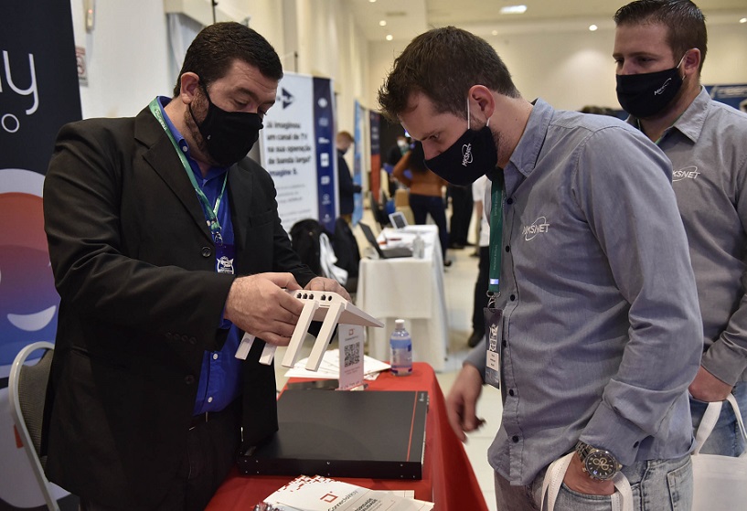 厄瓜多尔通信展现场图片6