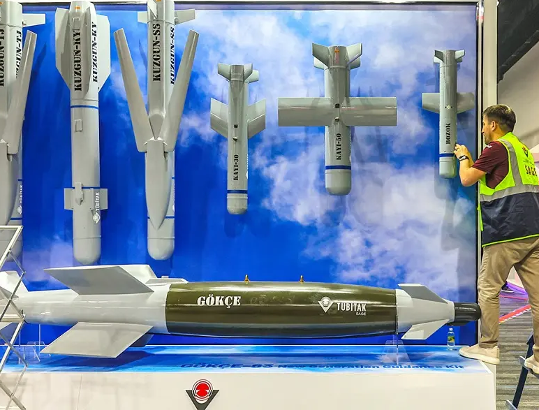 马来西亚军警防务展展会现场(现场盛况)10