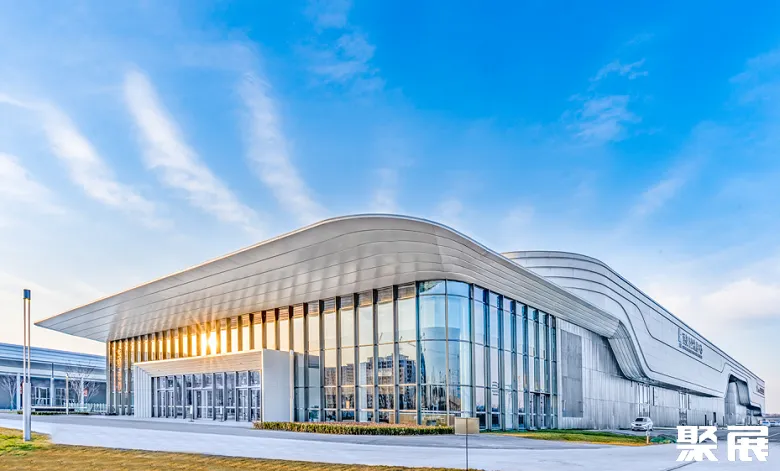 西安臨空會(huì)展中心實(shí)拍