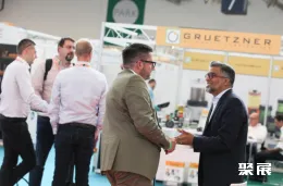 美国润滑油展现场图片6