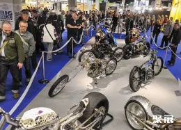 科隆摩托车展现场图片5