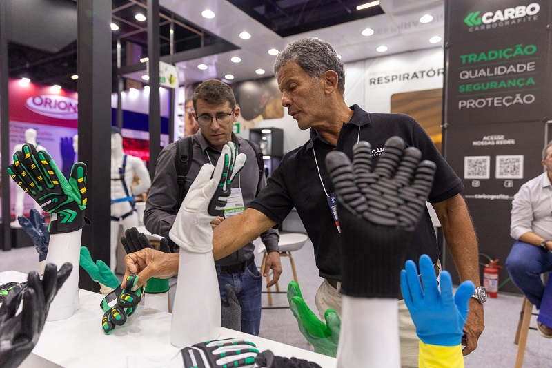 巴西劳保展现场图片8