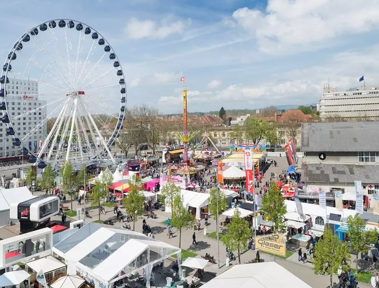 瑞士伯尔尼会展中心实景