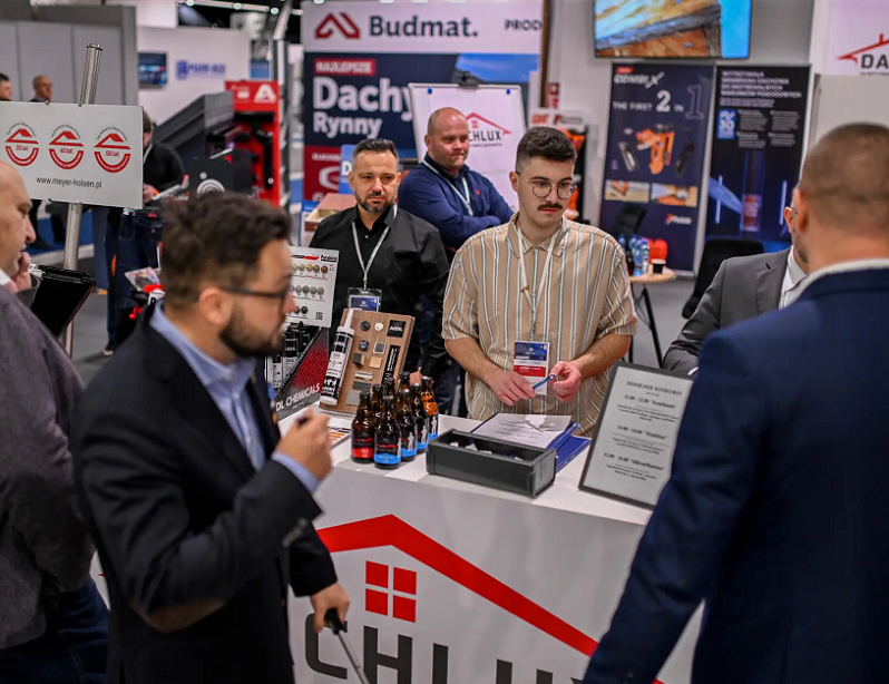 波兰屋顶展现场图片3