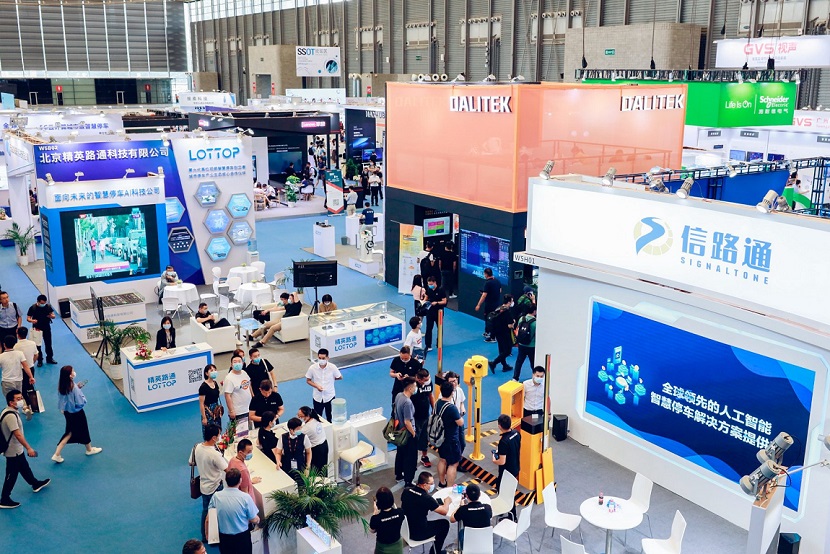 上海停车展现场图片3