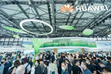 全球最大:第17届上海太阳能光伏展SNEC2024将以27万平米实力引航!全球光伏迈向20周年里程碑!门票通道已开启