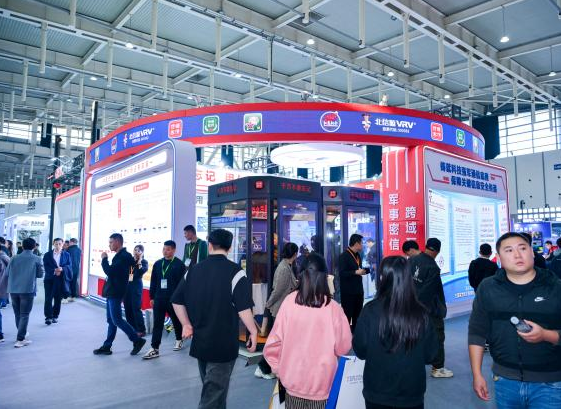 中国军事装备展展会现场(现场盛况)1