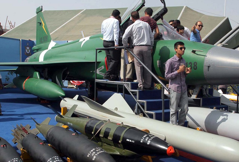 巴基斯坦防务展现场图片8