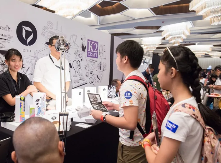 新加坡HiFi耳机展览会