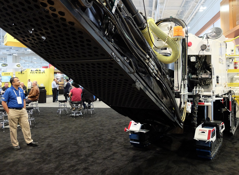 巴西交通展现场图片9