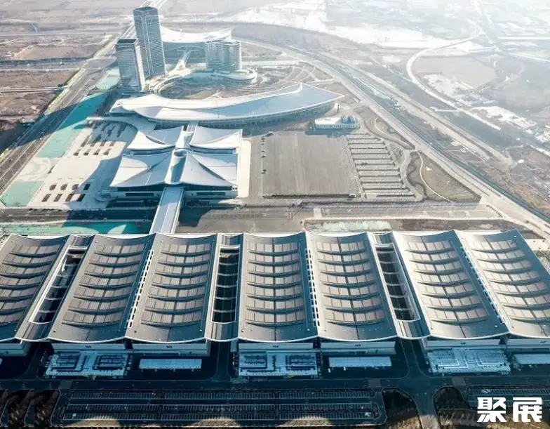 太原潇河国际会展中心实景图