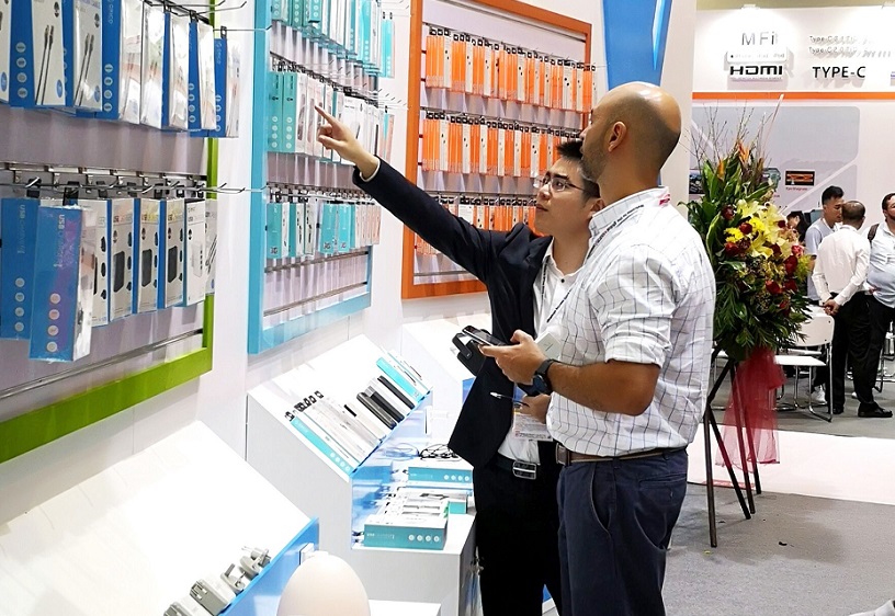 印尼费电子展现场图片5