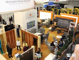 波兰建筑外墙展现场图片3