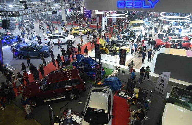 菲律宾马尼拉汽车、摩托车、卡车展览会