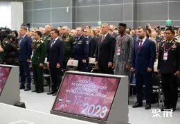 俄罗斯防务展现场图片6