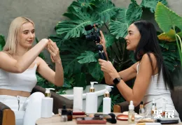 加拿大化妆品展现场图片5