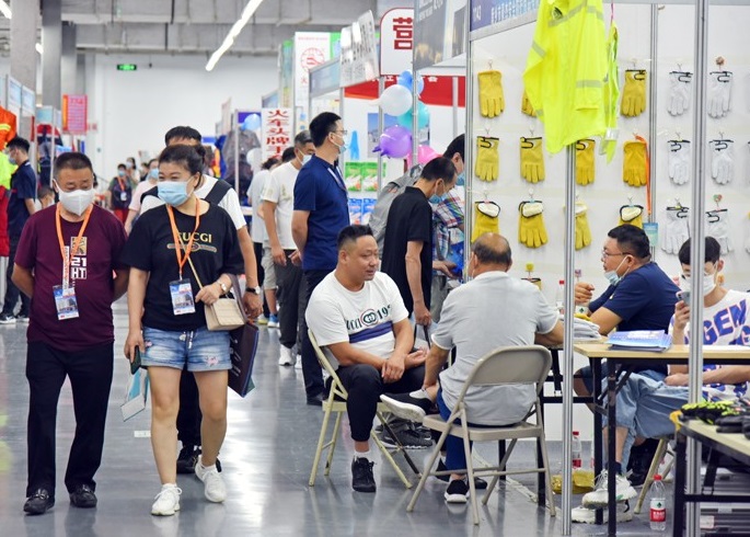 沈阳职业装展展会现场(现场盛况)2