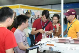 巴基斯坦家纺服装展现场图片3