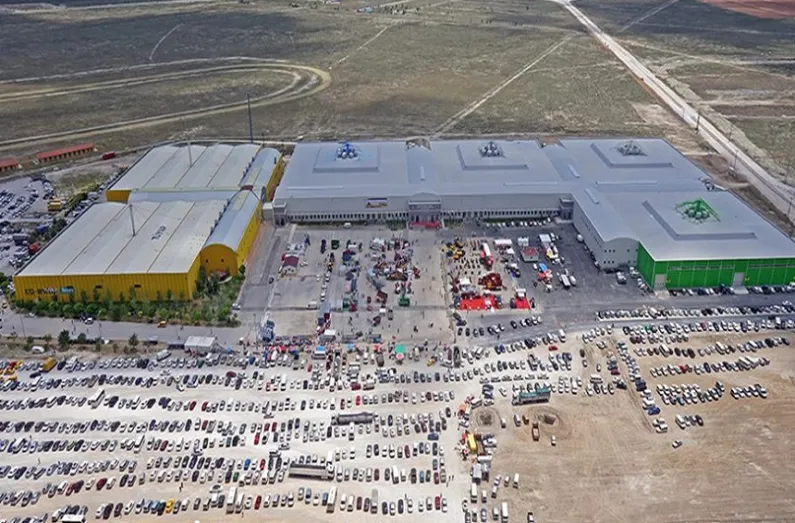 土耳其图亚普科尼亚展览中心