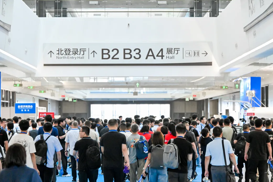 烟台工业展展会现场(现场盛况)9