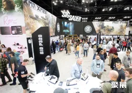 美国枪械展现场图片6