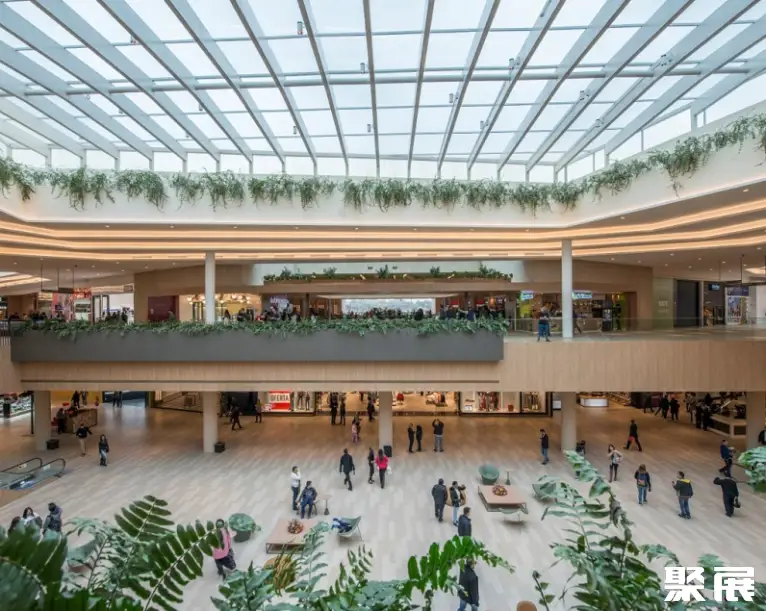 秘鲁利马赛马广场Jockey Plaza实景