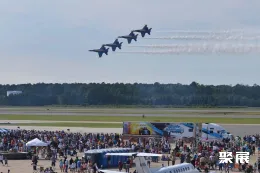 美国海军航展现场图片1