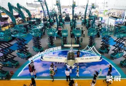 济宁市工程机械展展会现场(现场盛况)3
