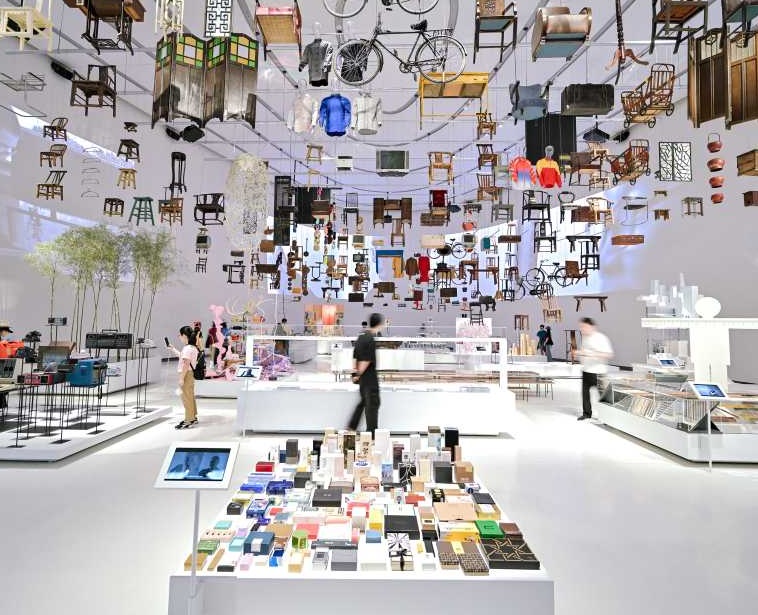 深圳艺展中心艺术广场实景