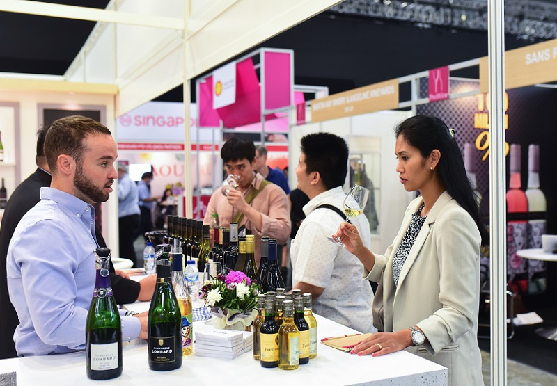 香港红酒展现场图片9