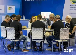 北美门窗展现场图片3