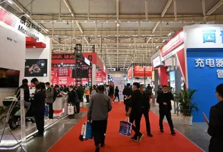 南京电动车展现场图片1