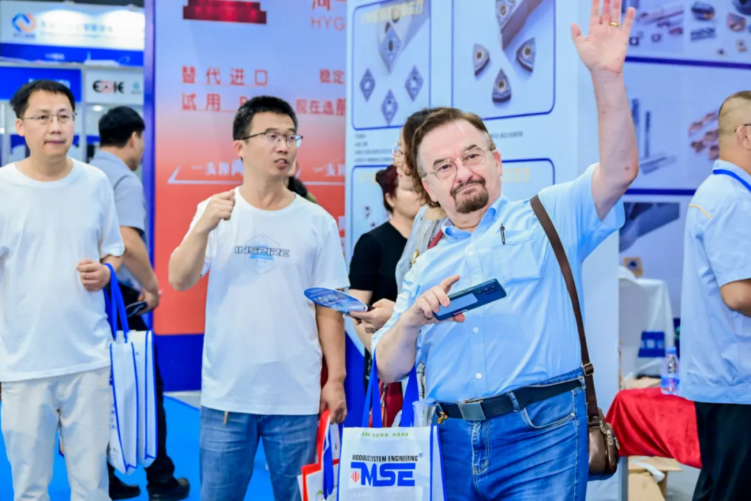 烟台装备制造展展会现场(现场盛况)16