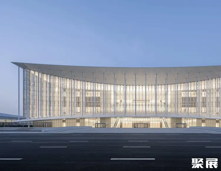 西安国际会展中心实景