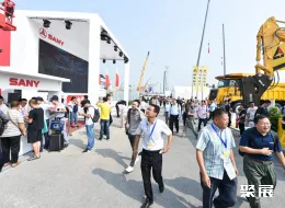 北京商用车展现场图片4