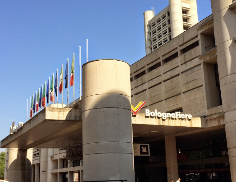 意大利博洛尼亚会展中心实景图