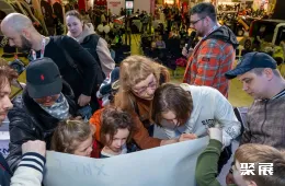 莫斯科摩托车展现场图片8