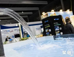 巴塞罗那泳池展现场图片6