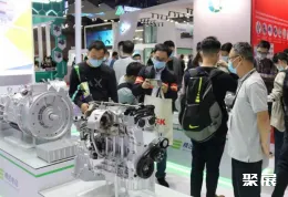 上海新能源车展现场图片3