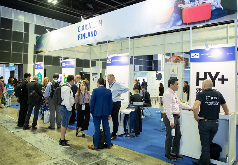 新加坡教育装备展现场图片3