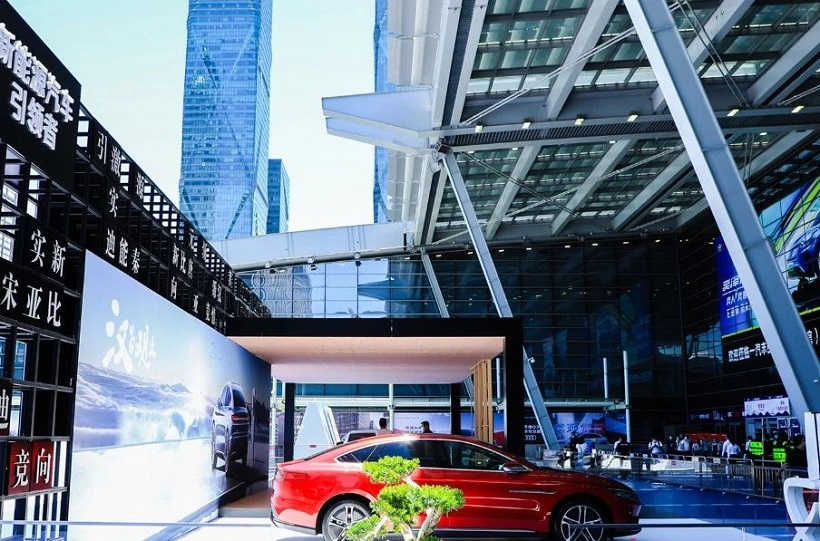 大湾区车展现场图片11