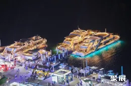 阿聯(lián)酋游艇展展會(huì)現(xiàn)場(現(xiàn)場盛況)3