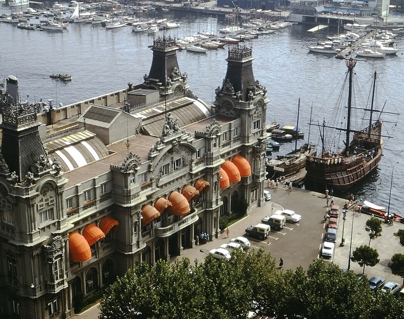 西班牙巴塞罗那维尔港