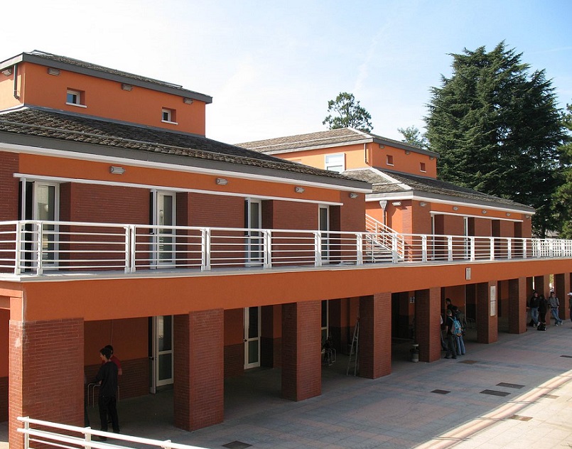 意大利贝尔加莫大学