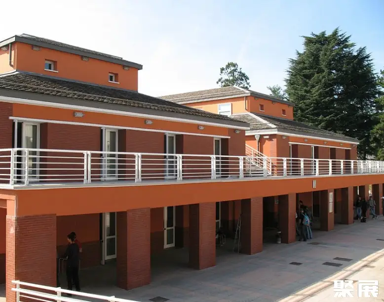 意大利贝尔加莫大学实景