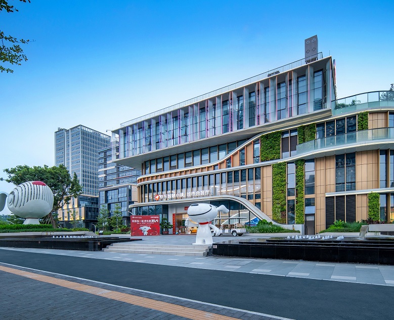 济南泉利重汽配件城展馆图